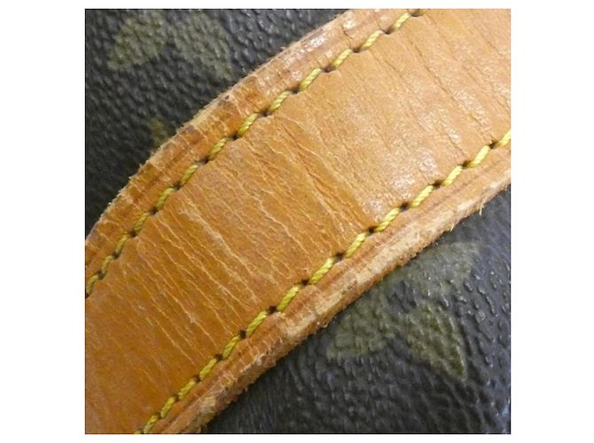 Louis Vuitton Monogram Keepall Bandoulière 60cm Marrone Monogramma - vista 3