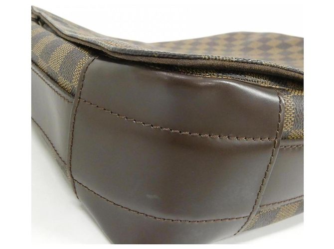 Bolso de hombro Louis Vuitton Damier Bastille Damier ebene - vista 4