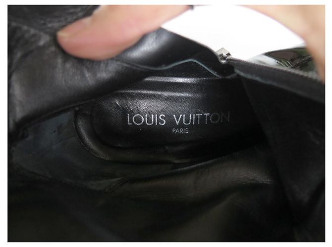 BOTAS LOUIS VUITTON SILHOUETTE 38 PUNTA CUADRADA CUERO NEGRO - vista 13