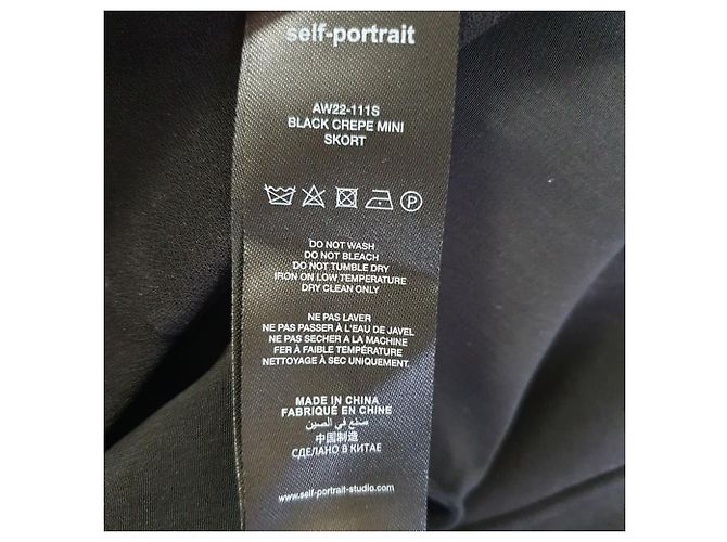Self portrait Self-Portrait Mini-Skort aus Krepp in Schwarz Polyester - Ansicht 8