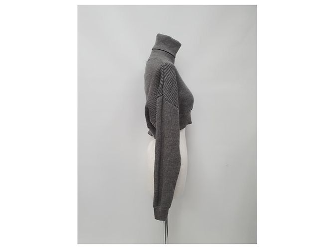 Alexandre Vauthier Kurzpullover aus geripptem Strick in Grau Wolle - Ansicht 2