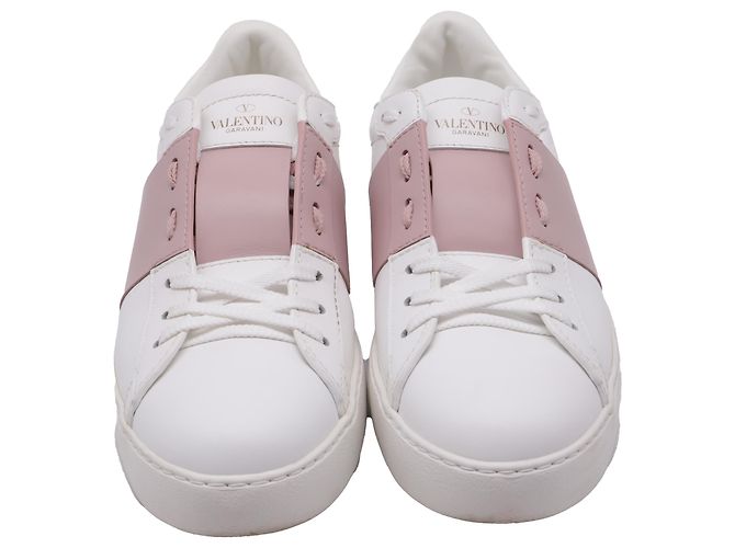 Valentino Garavani Sneakers basse Rockstud Valentino in pelle bianca Bianco - vista 2