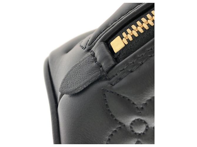 Borsa Alma Soft BB Bubblegram Louis Vuitton Nero - vista 3