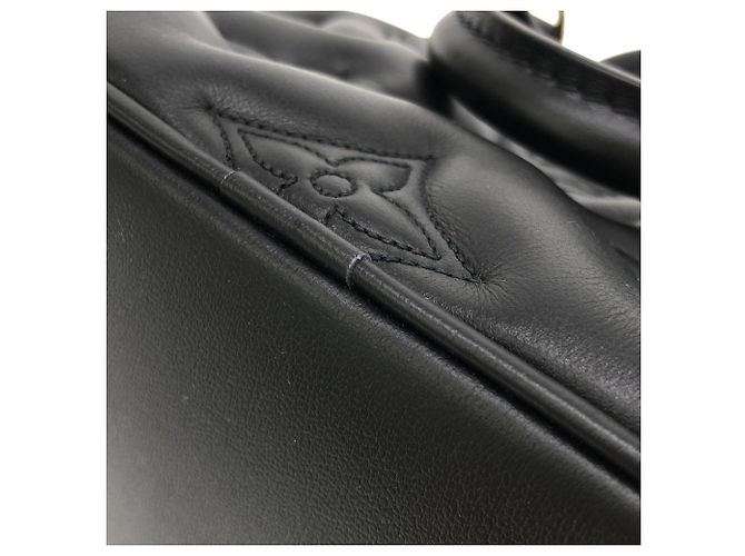 Borsa Alma Soft BB Bubblegram Louis Vuitton Nero - vista 5