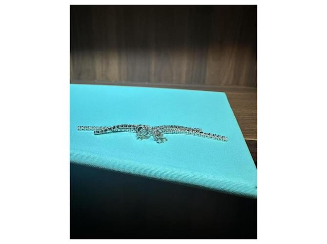 Damiani Orecchini Flowing Diamanti e Platino Argento - vista 3