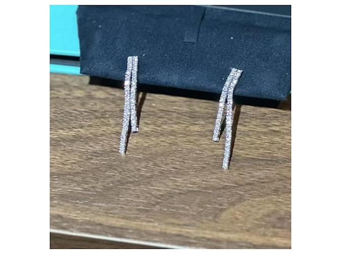 Damiani Orecchini Flowing Diamanti e Platino Argento - vista 5