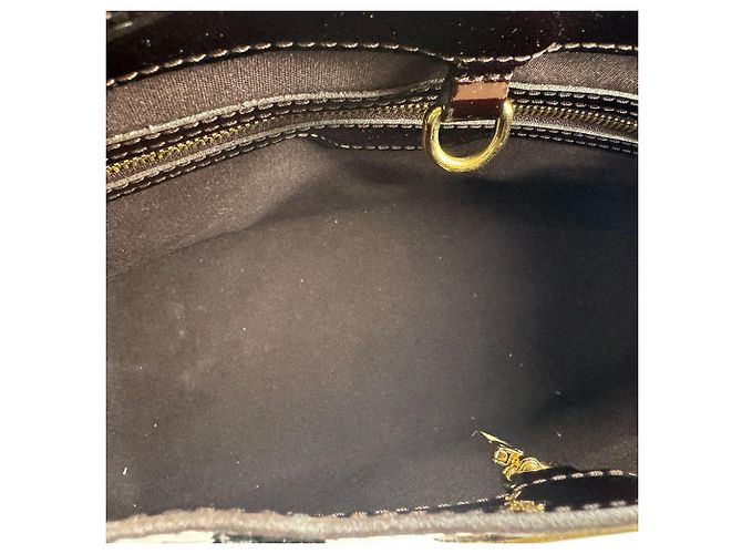 Borsa Louis Vuitton Monogram Vernis Wilshire PM Bordò - vista 12