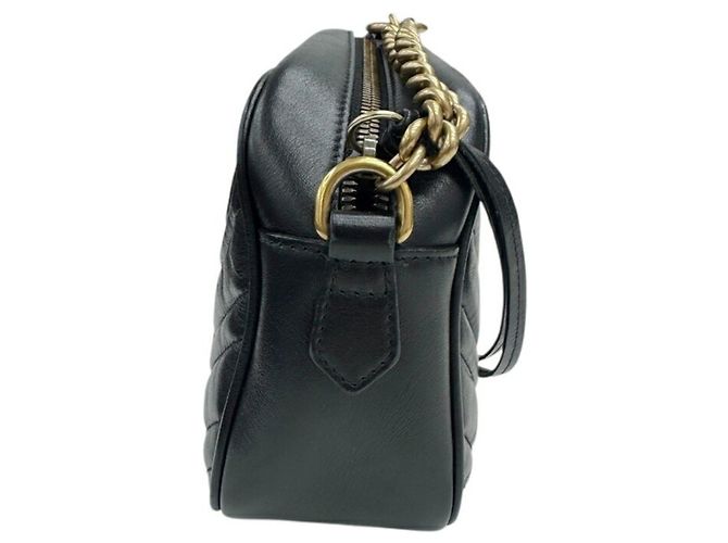 Pequena bolsa de ombro acolchoada GUCCI GG Marmont Preto - vista 3