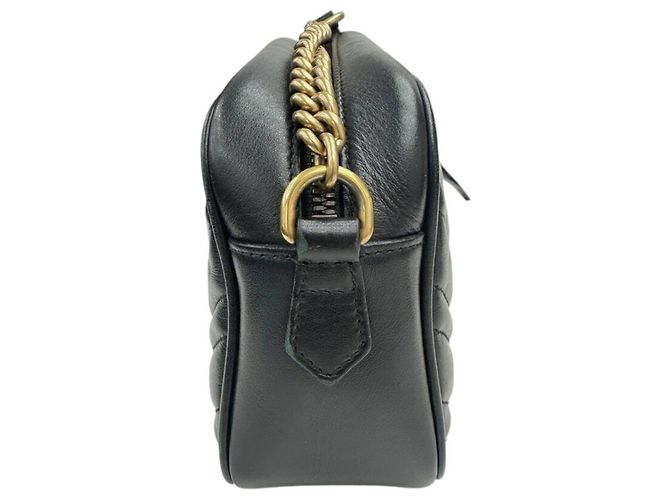 Pequena bolsa de ombro acolchoada GUCCI GG Marmont Preto - vista 4
