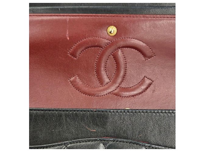 Borsa a tracolla Chanel A01112 Matelassé in pelle di agnello nera Nero - vista 14
