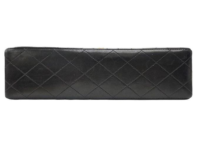 Borsa a tracolla Chanel A01112 Matelassé in pelle di agnello nera Nero - vista 5