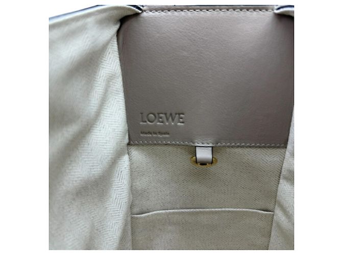 Borsa a tracolla in pelle Loewe Hammock Small Grigio - vista 10