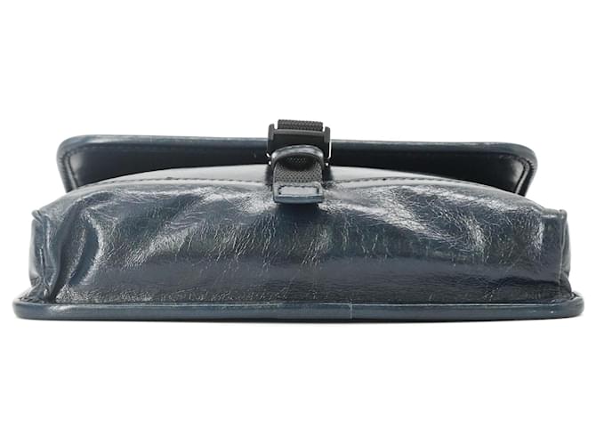 Borsa a tracolla in pelle Softlook Prada Blu navy - vista 6