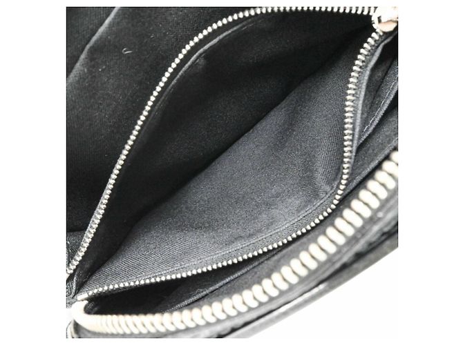 Clutch Louis Vuitton Epi Neo Oche Nero - vista 17