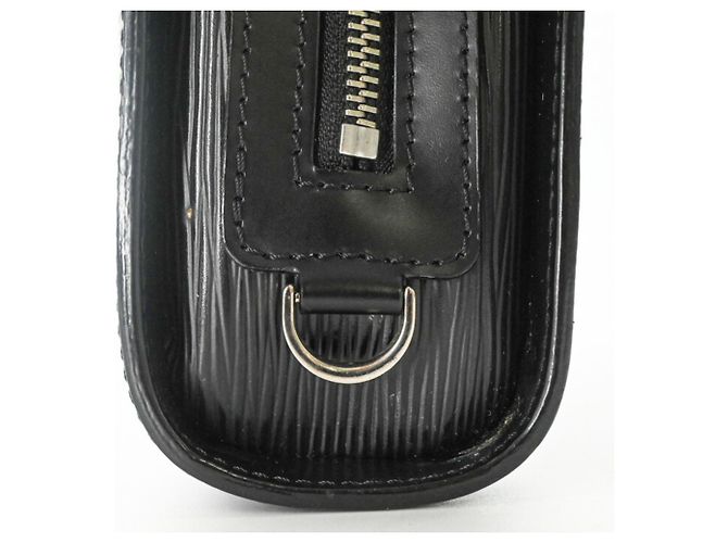 Clutch Louis Vuitton Epi Neo Oche Nero - vista 7