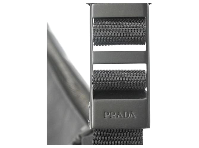 Borsa a tracolla Prada in pelle nera e blu Nero - vista 9