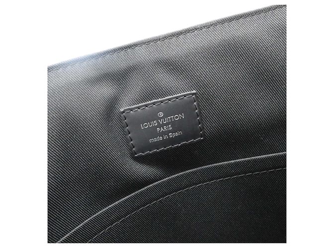 Borsa a Spalla Louis Vuitton District MM NM Nero - vista 12
