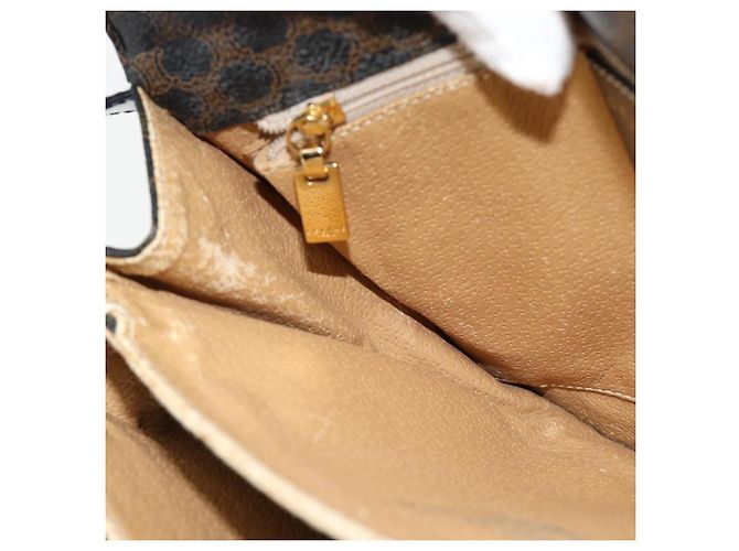 Céline CELINE Borsa Macadam Canvas Horse Carriage in PVC e pelle nera e oro Auth 182778V Nero D'oro - vista 20