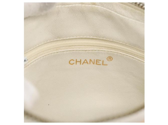 CHANEL Matelasse Chain Shoulder Bag Pelle Vernice Avorio Oro CC Auth BA13017 D'oro Crudo - vista 19