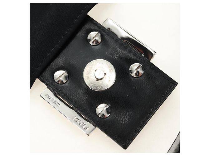Borsa a tracolla FENDI Mamma Baguette in cotone nero e argento Auth 182029SAM - vista 19