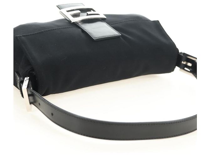 Borsa a tracolla FENDI Mamma Baguette in cotone nero e argento Auth 182029SAM - vista 6