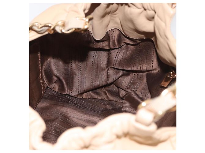 Borsa Salvatore Ferragamo Chain Vala in pelle beige oro Auth am11658A D'oro - vista 19