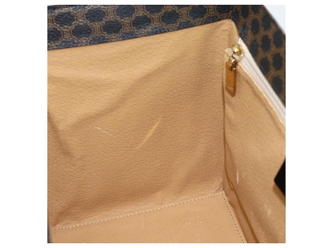 Céline CELINE Beauty Case Macadam Canvas Vanity Horse Carriage PVC Pelle Nera Autentica 182779V Nero D'oro - vista 21