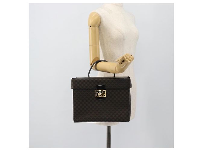 Céline CELINE Beauty Case Macadam Canvas Vanity Horse Carriage PVC Pelle Nera Autentica 182779V Nero D'oro - vista 24