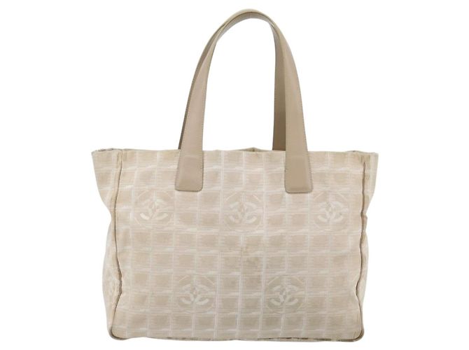 CHANEL Nuova Borsa Tote Travel in Nylon Beige Oro CC Auth 180906 D'oro - vista 13