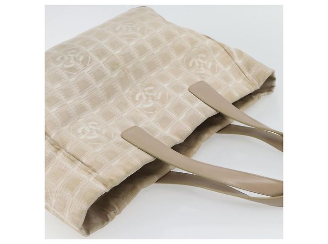 CHANEL Nuova Borsa Tote Travel in Nylon Beige Oro CC Auth 180906 D'oro - vista 6