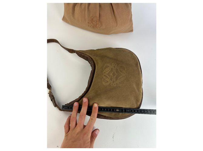 Vintage Loewe Wildleder-Schultertasche Beige Braun - Ansicht 10