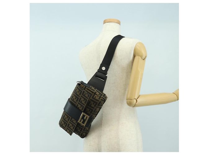 FENDI Zucca Canvas Mamma Baguette Shoulder Bag 2way Black Brown Auth 181574SAM Marrone Nero - vista 30