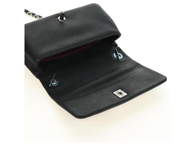 Borsa a tracolla con catena CHANEL Cosmos Line in pelle di agnello nera e argento CC Auth 181582SM Nero - vista 21