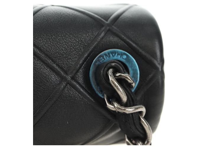 Borsa a tracolla con catena CHANEL Cosmos Line in pelle di agnello nera e argento CC Auth 181582SM Nero - vista 7