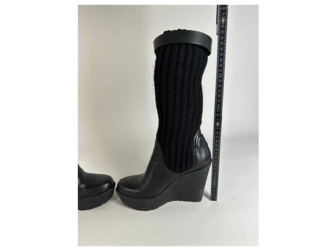 Botas de cano curto de malha e couro vintage Gucci pretas e douradas EU37 Preto - vista 11