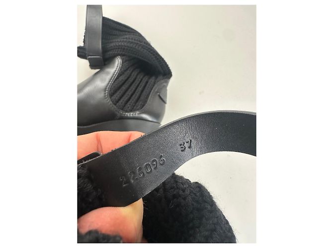 Botas de cano curto de malha e couro vintage Gucci pretas e douradas EU37 Preto - vista 3