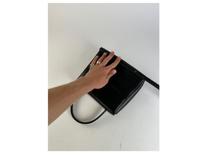 Vintage Givenchy Leder Schultertasche Schwarz Silber - Ansicht 5