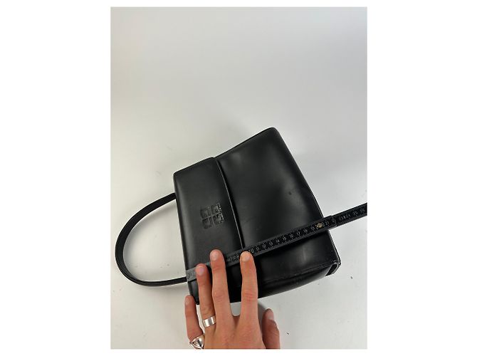 Vintage Givenchy Leder Schultertasche Schwarz Silber - Ansicht 7
