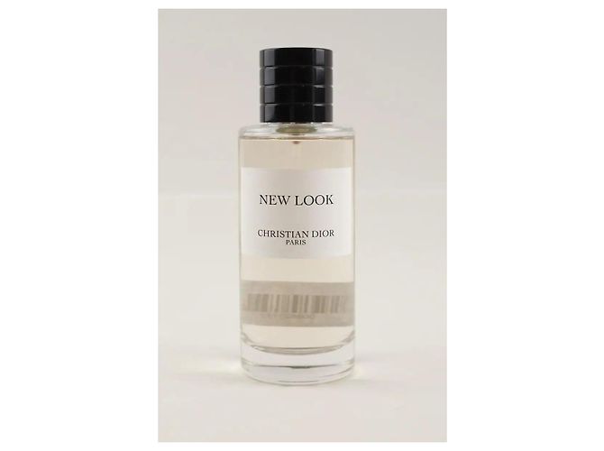 Dior Perfume Branco - vista 2