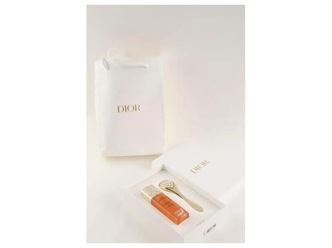 Dior Serum mit Multi-Perlen-Blütenblatt Pink - Ansicht 3