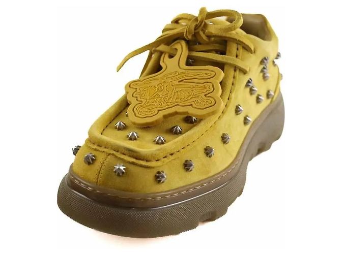 Burberry Gelbe Schnürschuhe - Ansicht 4