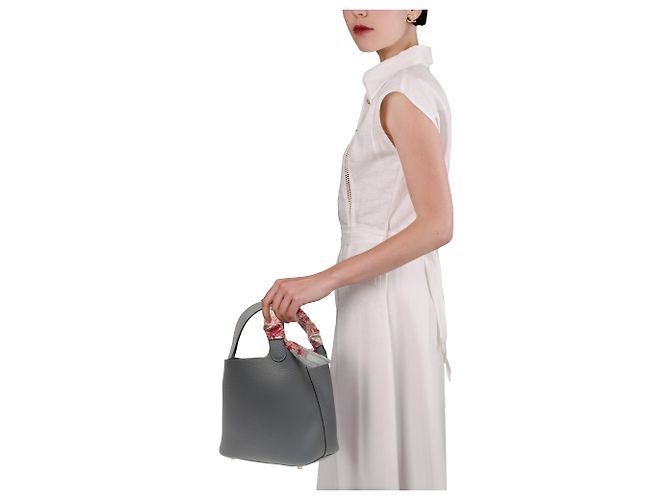 Hermès Borsa HERMES Picotin in Pelle Grigia - 103581 Grigio - vista 11