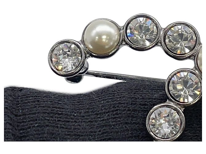 Timeless Spilla in metallo nero Chanel con logo Coco - vista 8