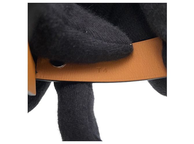 Hermès Bracciale charm in pelle nero e rosso Hermes - vista 10