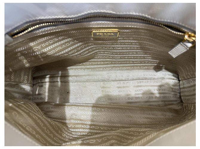Prada Galleria Saffiano Borsa Tote Beige Gold hardware - vista 10