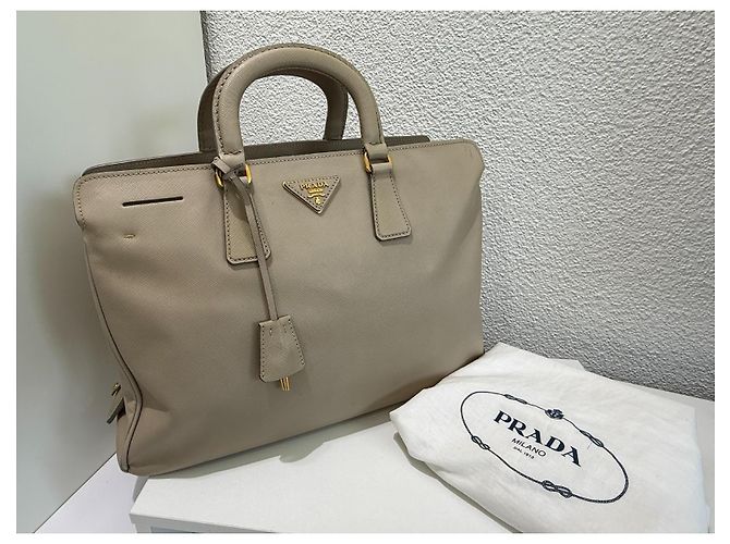 Prada Galleria Saffiano Borsa Tote Beige Gold hardware - vista 15