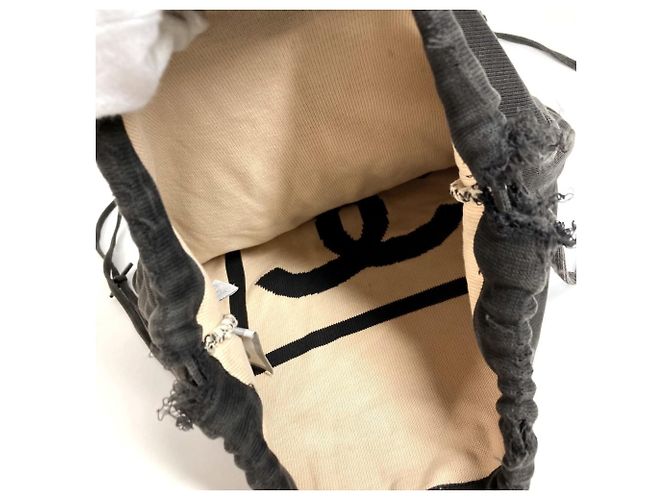 Chanel Sport CC Coco Mark Logo Strick-Rucksack Schwarz Beige - Ansicht 4