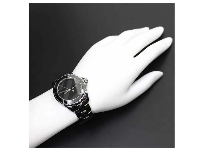 Orologio Chanel J12 Untitled Limited Edition da Uomo - vista 4