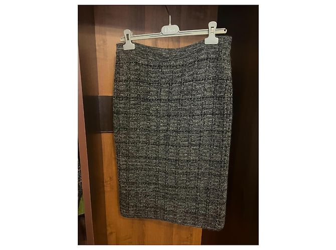 Conjunto de Saia Salvatore Ferragamo - Cinza - vista 4