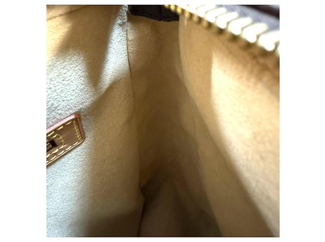 Borsa a Spalla Louis Vuitton Looping GM Monogram Marrone - vista 11